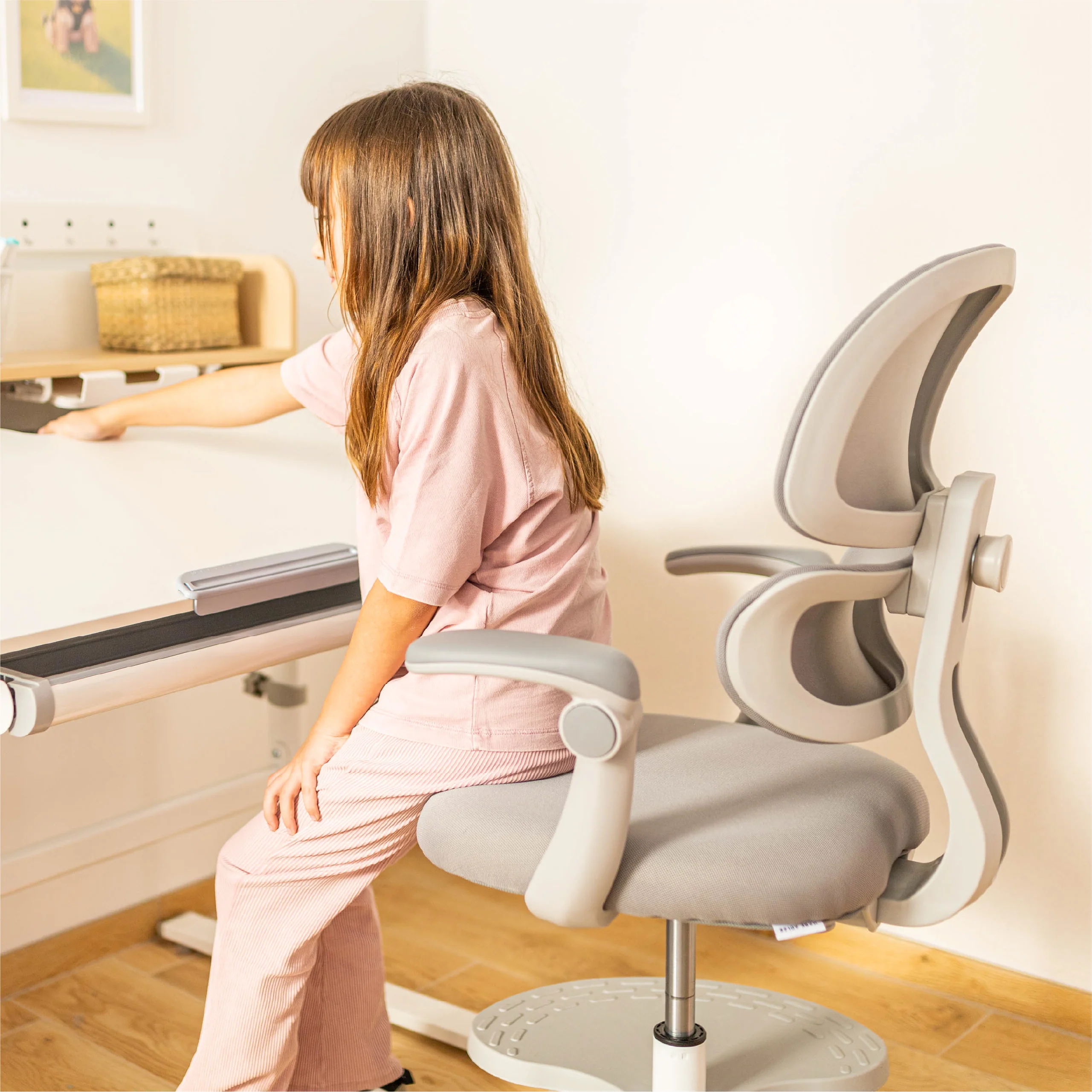 Ergonomischer Kinderschreibtischstuhl Mark Adler Junior 4.4 Grau - Image 2